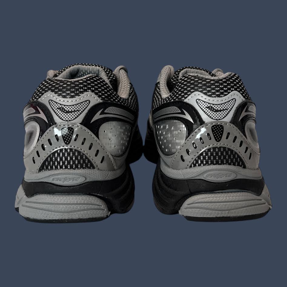 Saucony Omni 9 KDZ Kids Silver/Black – SY225B01