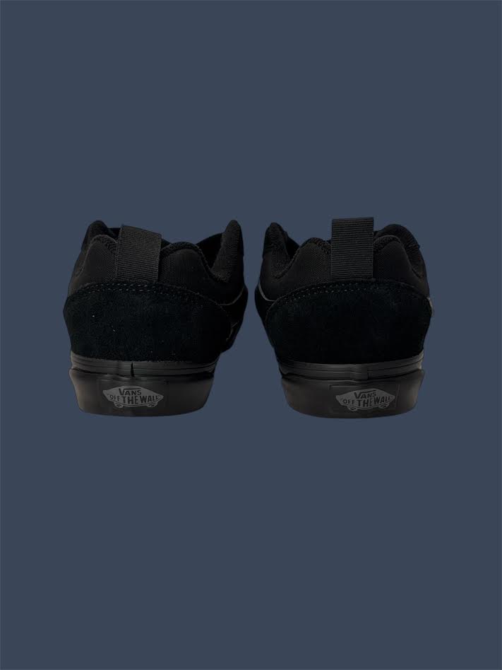 Vans Knu Skool Youth – Triple Black Suede/Canvas – VN000EB9GDY