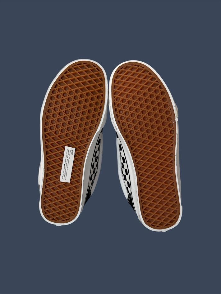 Vans Knu Skool Checkerboard Black/True White – VN000D22BP