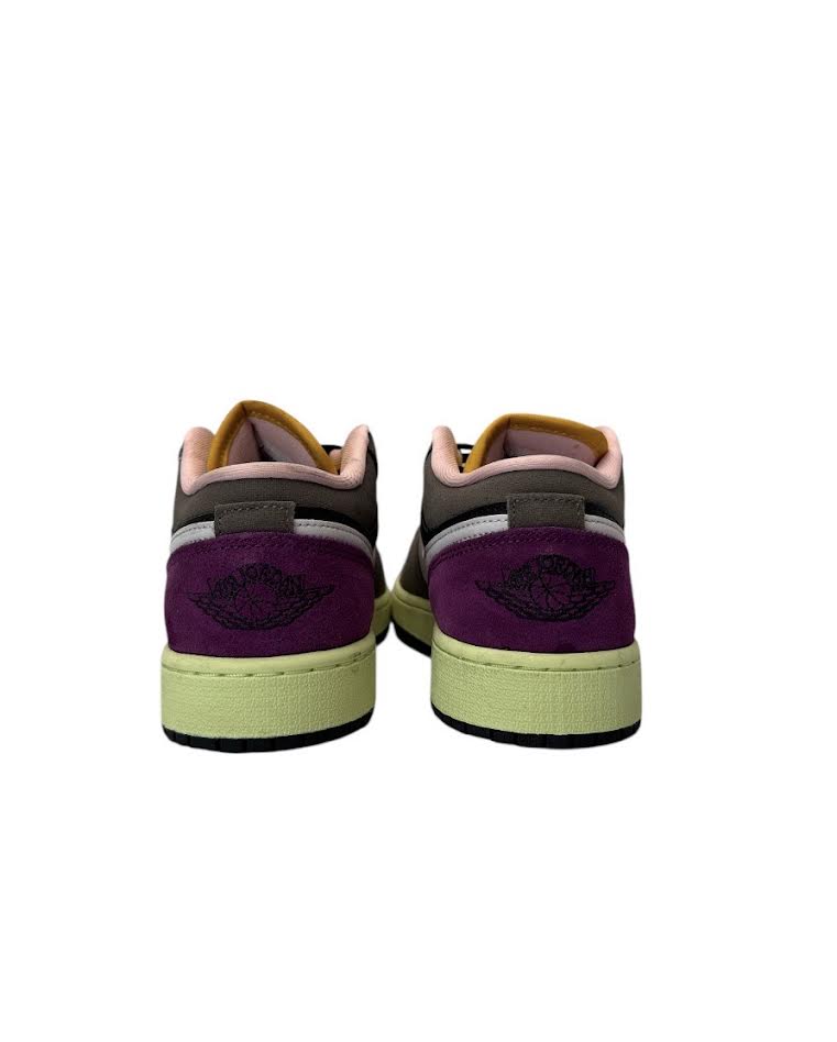 Nike Youth Air Jordan 1 Low SE Oil Grey Size 6Y HQ2021-005