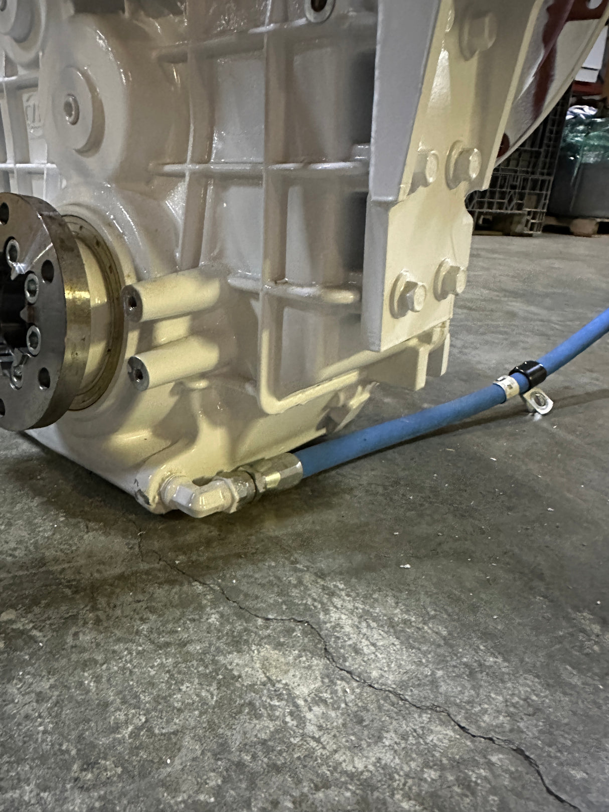 ZF 85 IV Transmission 3323003003 with Gear oil Cooler, Adapter Plate, and Electronic Shifter Valve INCLUDED