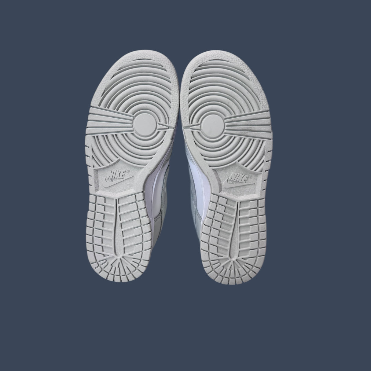 Women’s Nike Dunk Low Photon Dust| White DD1503-103