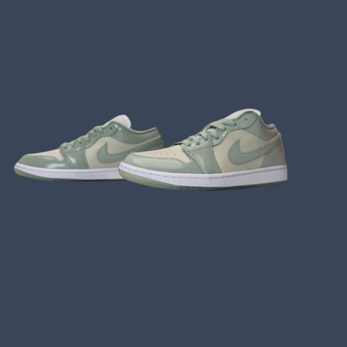 Women’s Air Jordan 1 Low SE Sail/Seafoam – HF4078-100