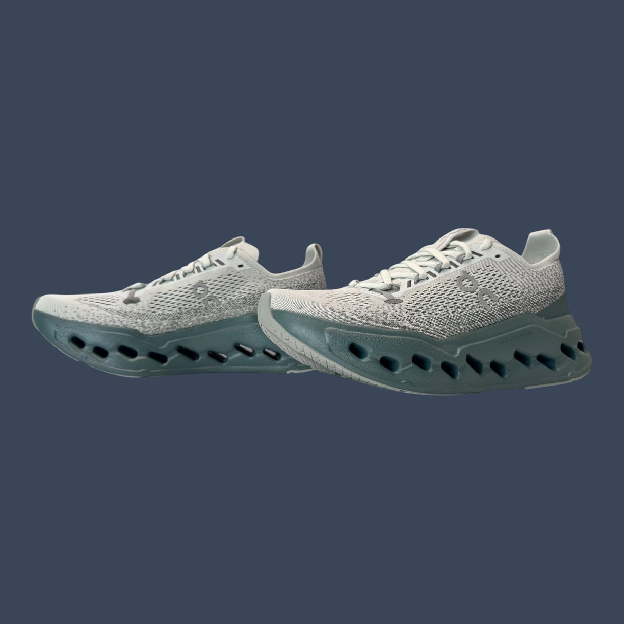 On Cloudsurfer Max Iceberg/Olive | 3MF30434727