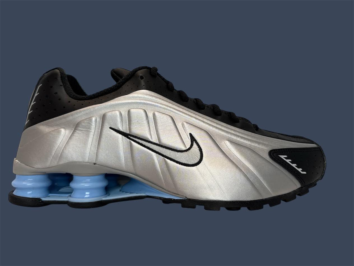 Nike Shox R4 Metallic Silver HQ1988-004