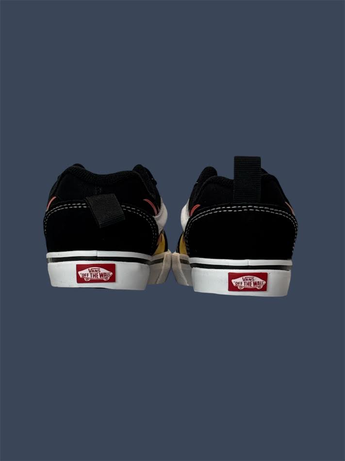Children’s Vans Knu Skool Elastic Lace Flame Black/Red VN000EFBY09