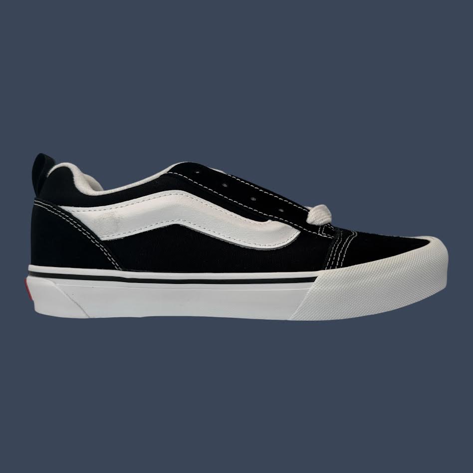 Vans Knu Skool Junior Black/True White – VN000D2T6BT