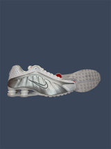 Women’s Nike Shox R4 White Metallic Silver AR3565-101