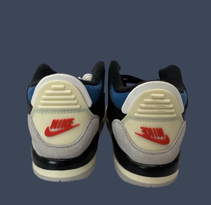 Toddler Air Jordan 3 Retro OG Black Red IB8966-004