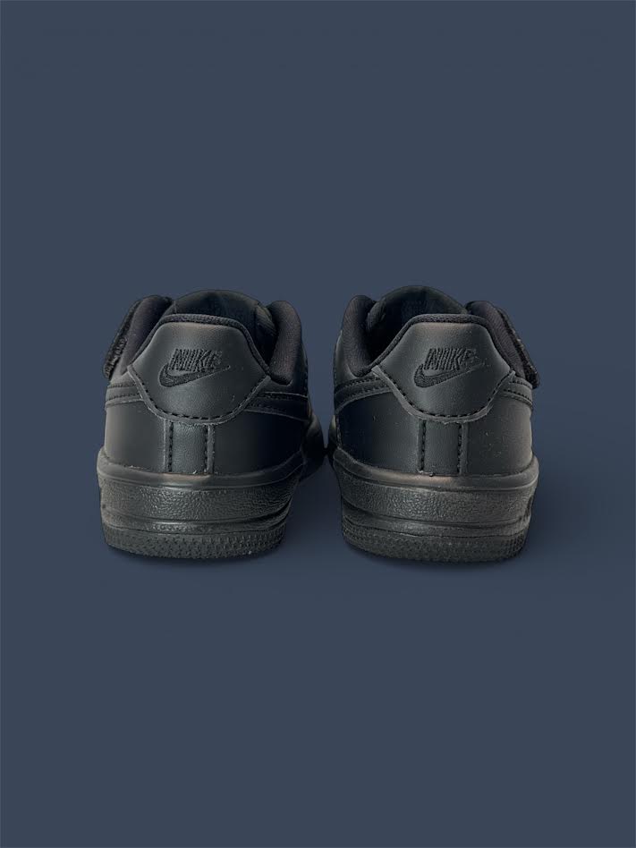 Kids Nike Air Force 1 Low Easy On PS Black Size 8c | FN0237-001
