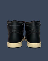 Air Jordan 1 Retro High OG Black Muslin DZ5485-002