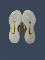 Women’s Nike A’ONE Sail Metallic Gold Size 8 FZ8605-102