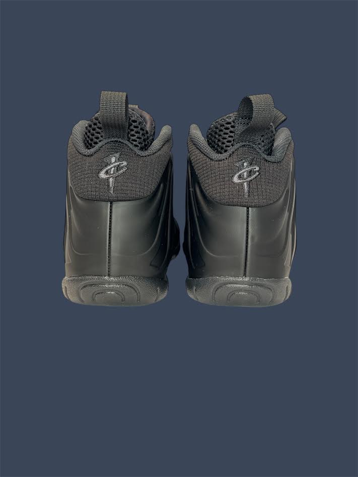 Youth Nike Little Posite One Black GS | Size 5.5Y | FN7143-001