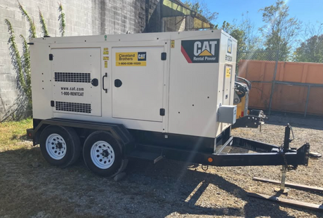 Side View of CAT XQ125 Generator – C4.4 Tier 4 Final Engine