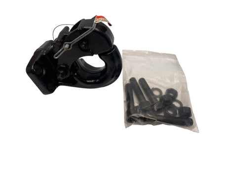 CURT 48231 heavy-duty direct-mount pintle hook – 60,000 lb capacity