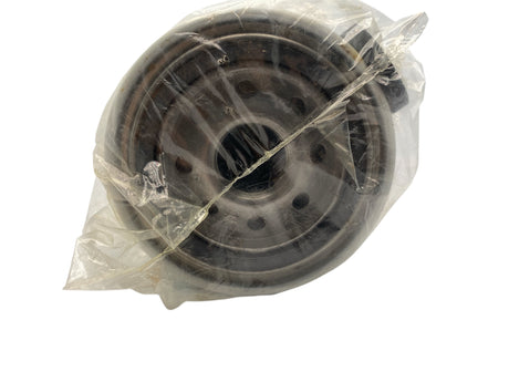 Close-up Fleetguard FS1009 Fuel/Water Separator – OEM Diesel Engine Filter