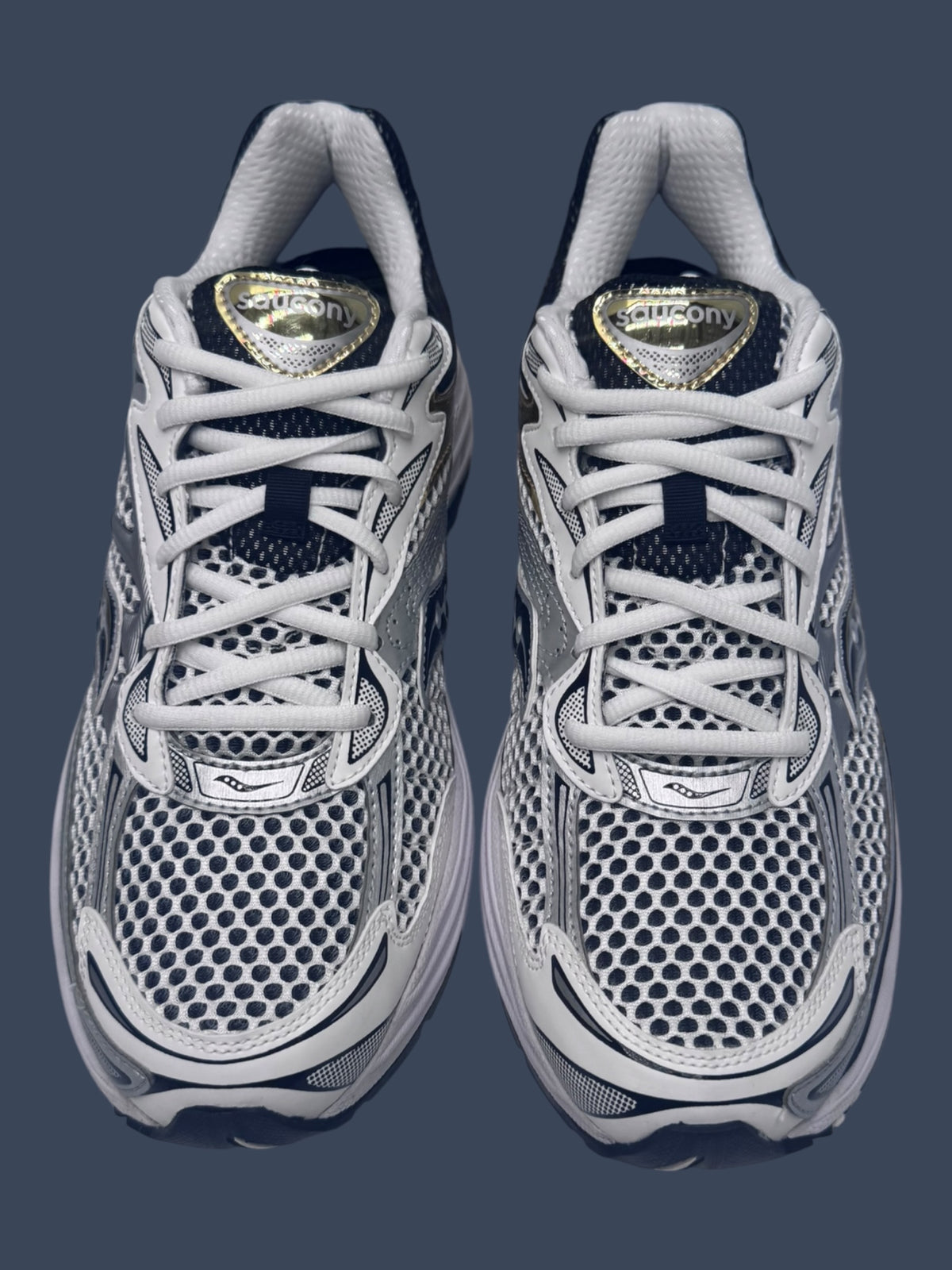 Saucony | ProGrid Omni 9 | Silver Gold | S70739-9