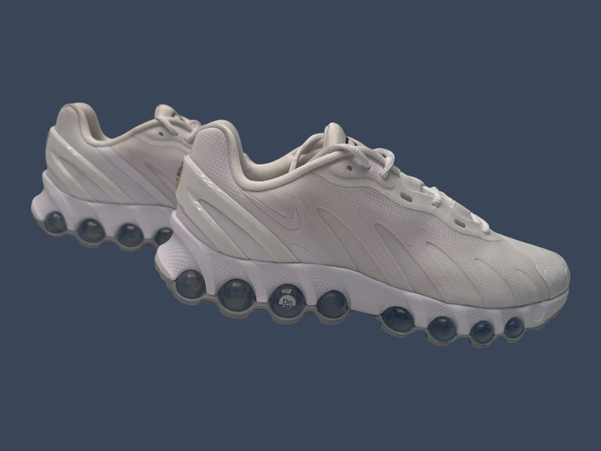 Nike | Air Max Dn8 | White Metallic Silver | FQ7860-103