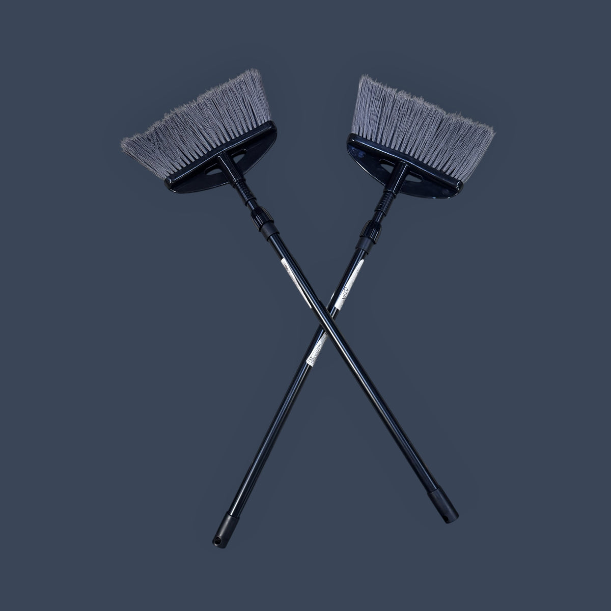 Carrand | 67613 | Expandable Outdoor Broom | 51-Inch Telescoping Handle | RV & Garage