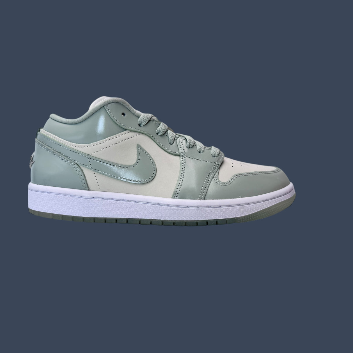 Women’s Air Jordan 1 Low SE Sail/Seafoam – HF4078-100
