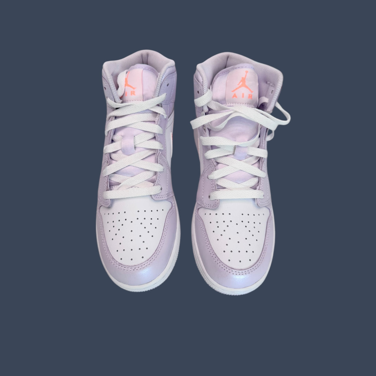 Air Jordan 1 Mid Barely Grape/Atomic Pink – IM4419-500