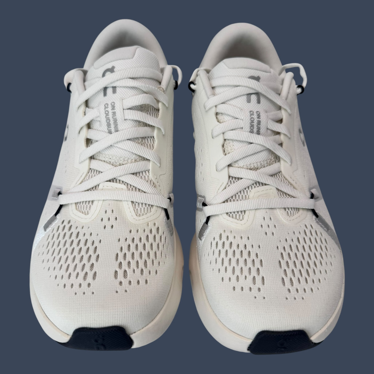 On Cloudsurfer 2 | Ivory/Ivory | Women’s | 3WF10103334