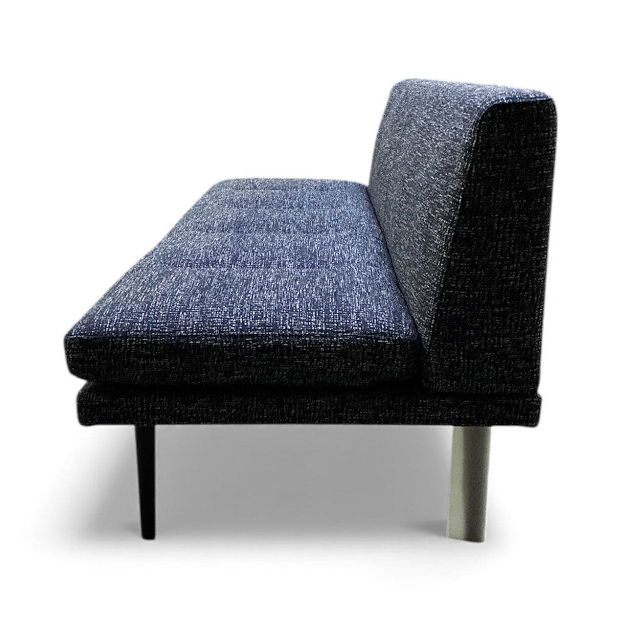Keilhauer PARLEZ Bench Upholstery Detail – Pallas Glam Knock Out Navy