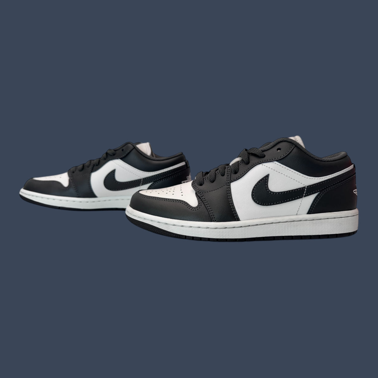 Nike Air Jordan 1 Low Iron Grey/Summit White 553558-044