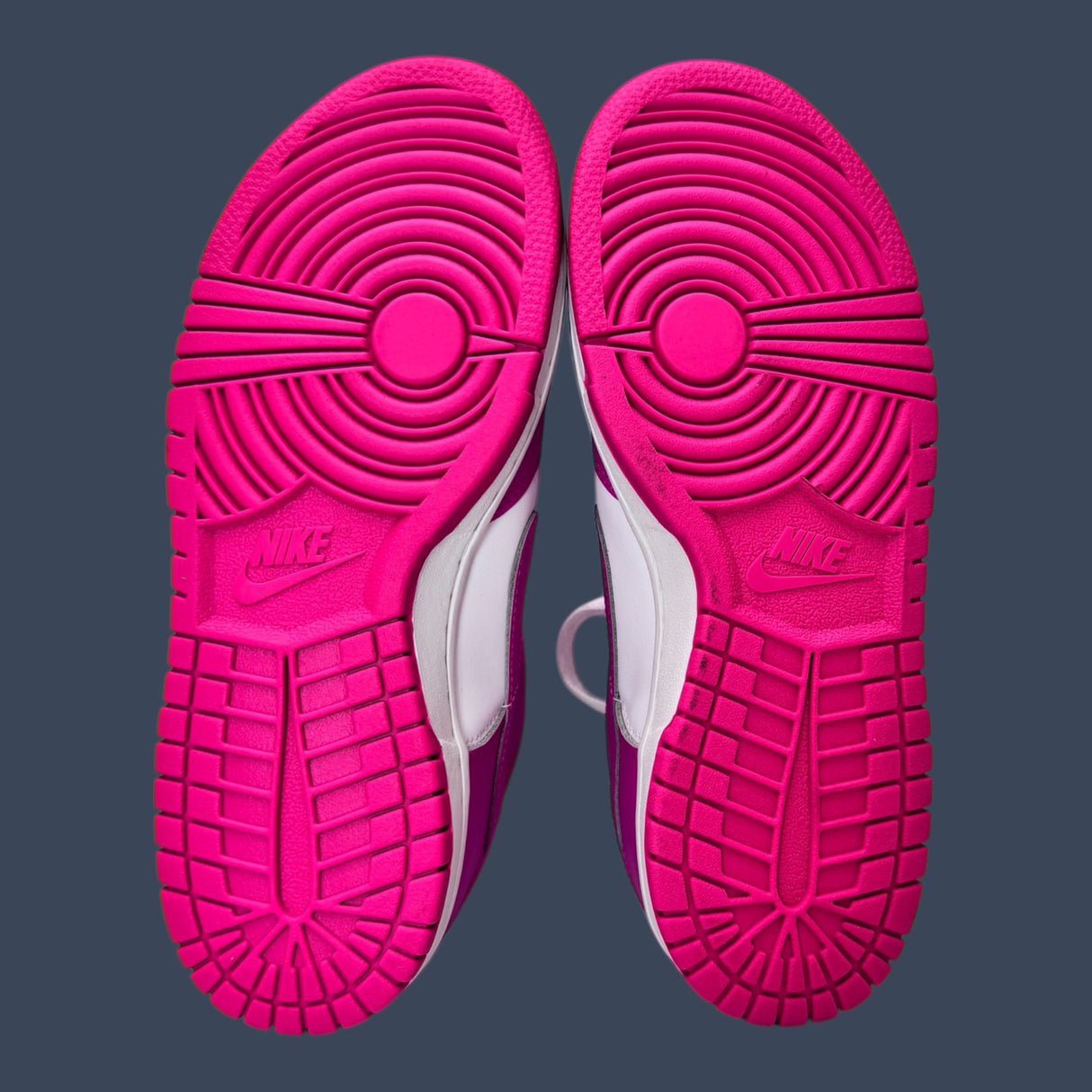Nike Dunk Low GS White/Laser Fuchsia – FB1909-102