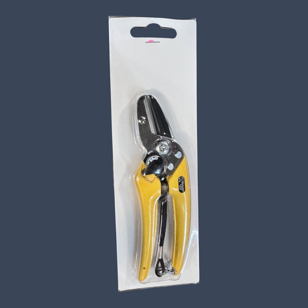 Micro Matic 1331-MC-A | Grip Style Hose Cutter Pliers | Spring Loaded Beverage Tubing Cutter