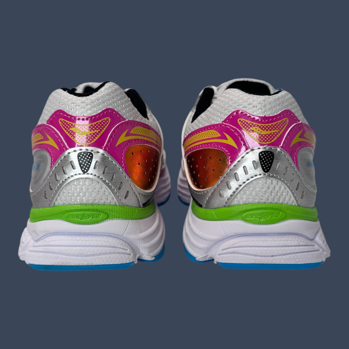 Kids Saucony Omni 9 KDZ SY225B08